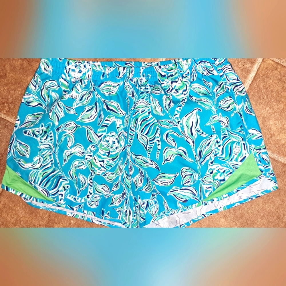 Ladies Lilly Pulitzer Luxletic Ocean Trail Running Shorts XS Hidden Pocket